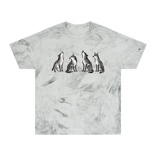 Howling Wolf Graphic T‑Shirt – Rustic Wolf Tracker Tee