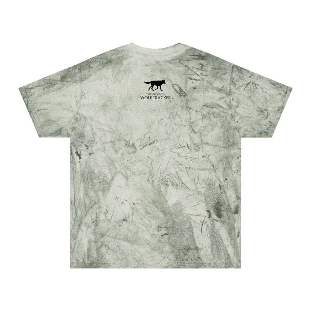Howling Wolf Graphic T‑Shirt – Rustic Wolf Tracker Tee