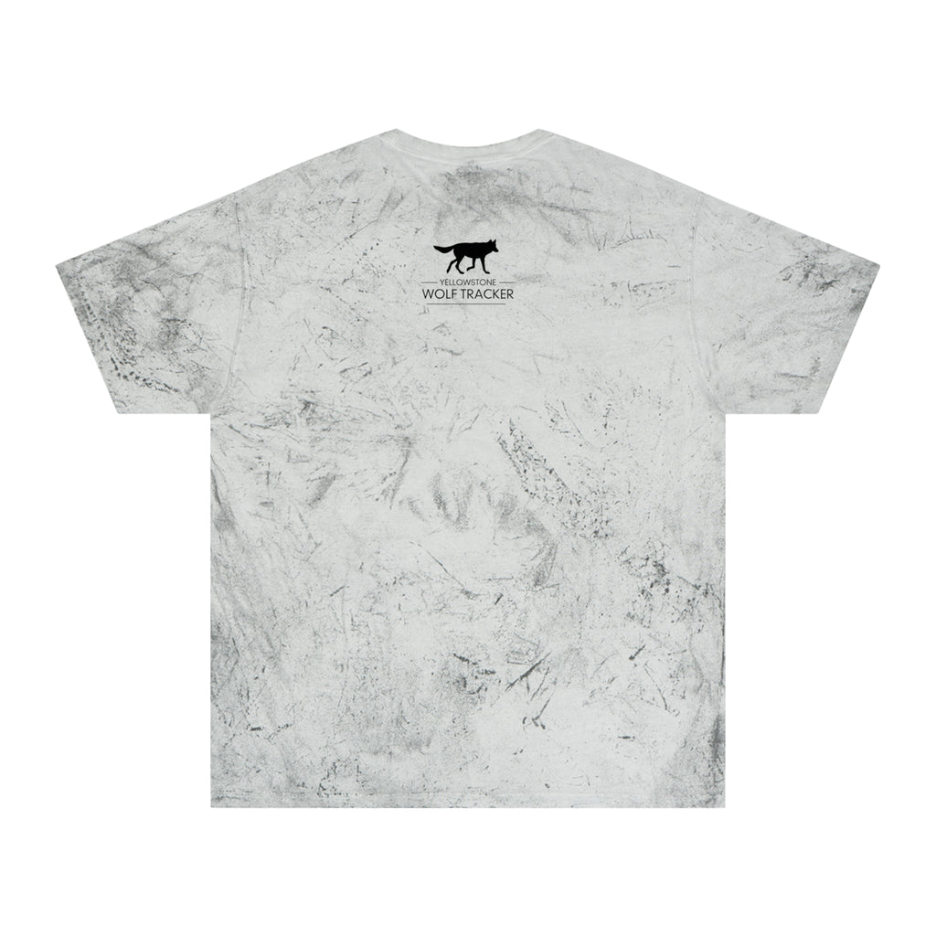 Howling Wolf Graphic T‑Shirt – Rustic Wolf Tracker Tee